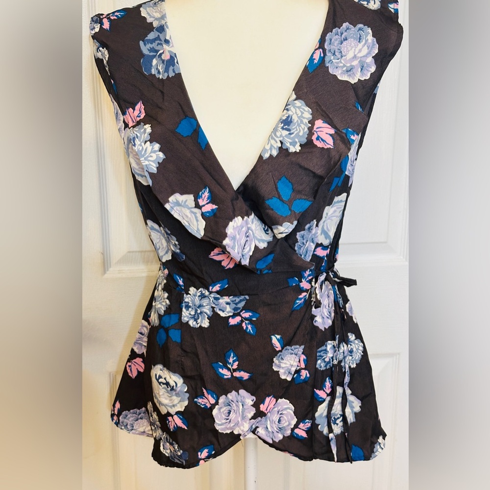 Japana Top Pink White Gray Sleeveless Wrap around V-Neck Asymmetrical Small
